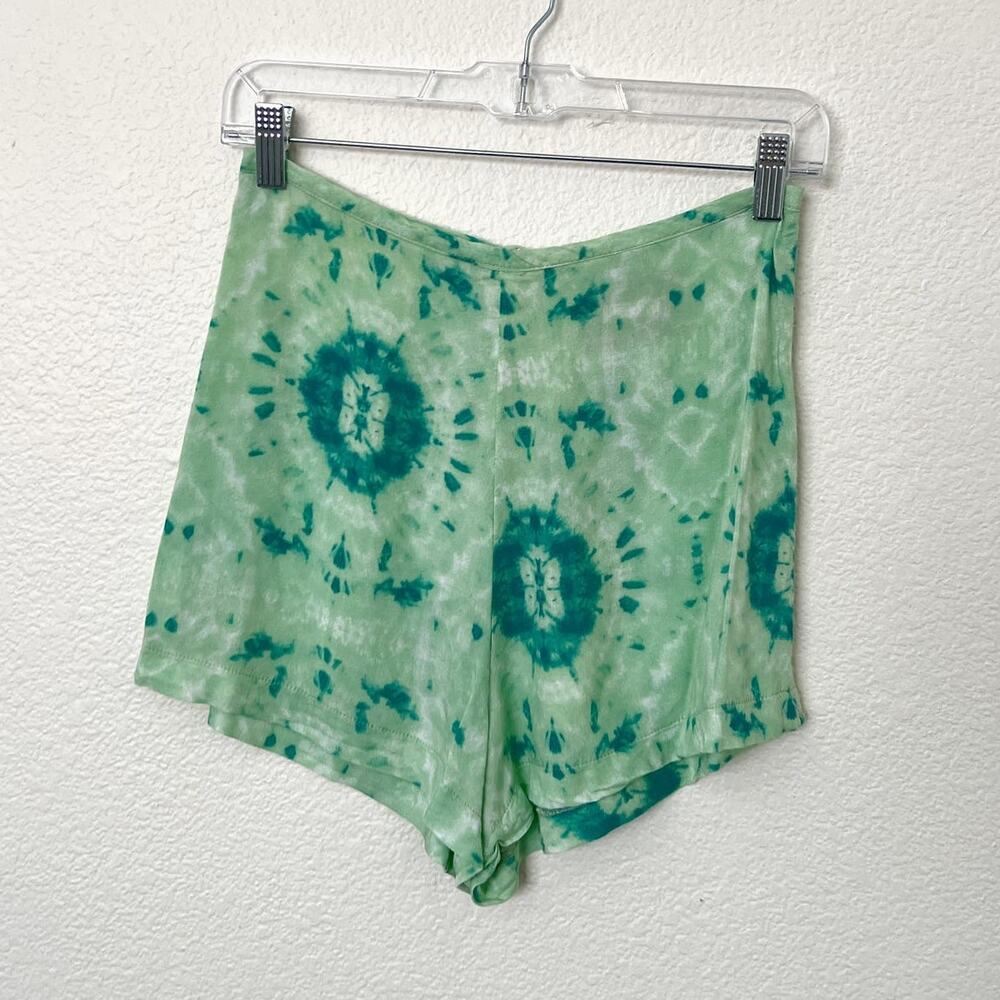 [Reformation] Green Tie Dye Decade Shorts Zip Back High Rise Lightweight Size 2